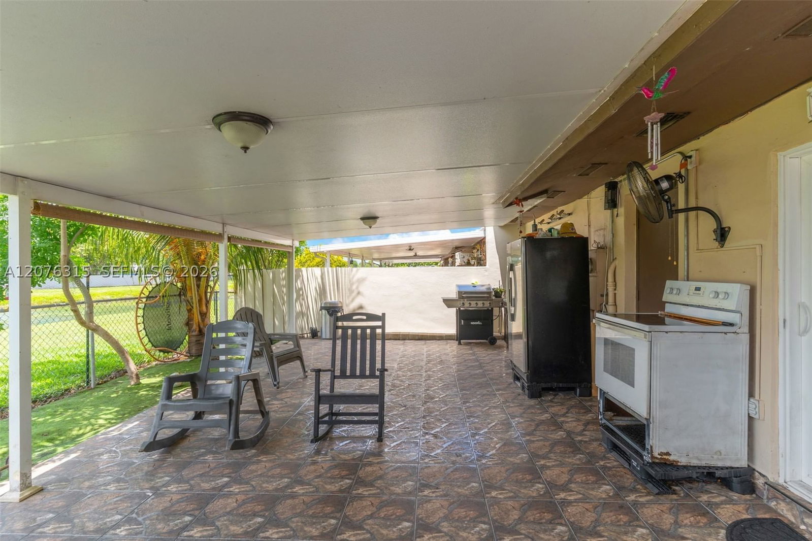 Real estate property located at 12202 111th Ln, Miami-dade, Devon-aire Villas Sec 2, Miami, FL