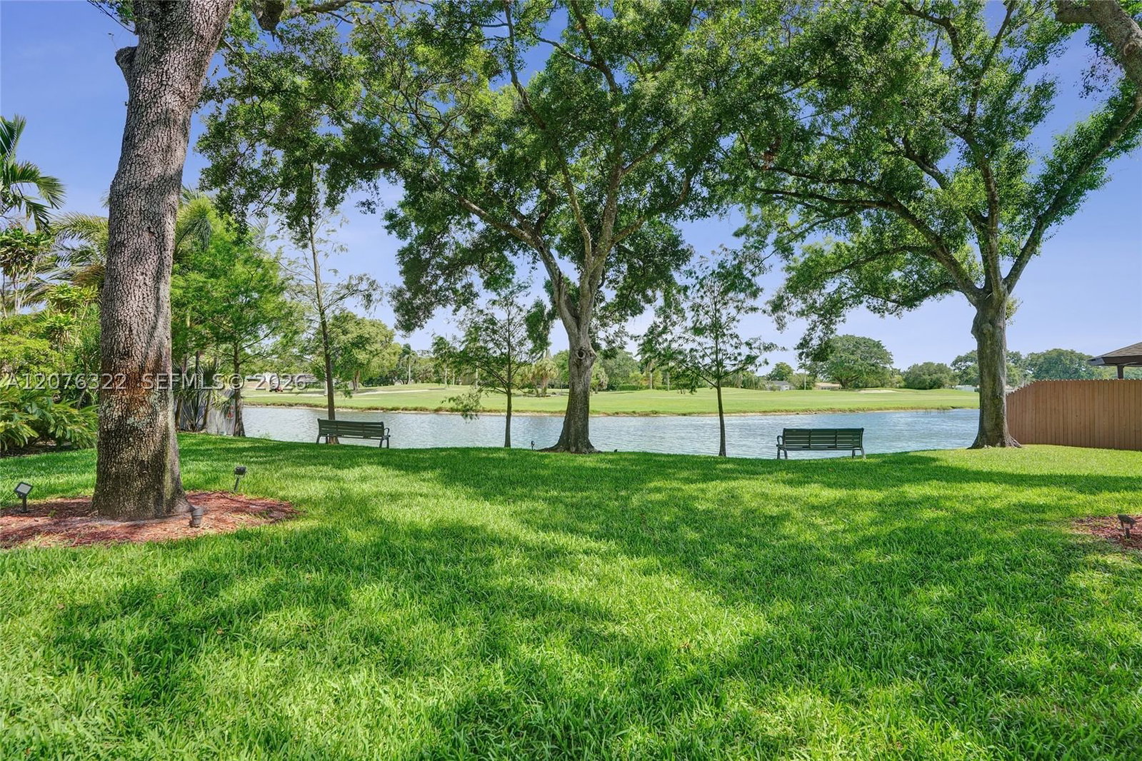 Real estate property located at 18 Boxwood Rd, Broward, Greens Of Emerald Hills, Hollywood, FL