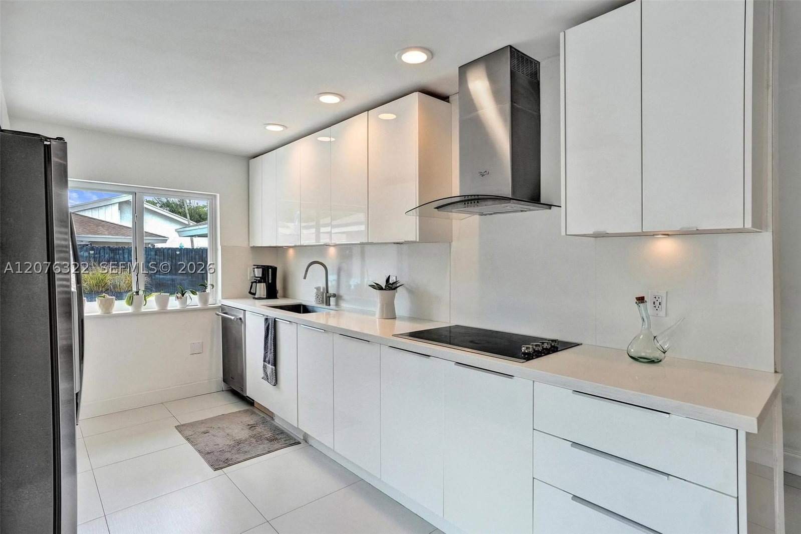 Real estate property located at 18 Boxwood Rd, Broward, Greens Of Emerald Hills, Hollywood, FL