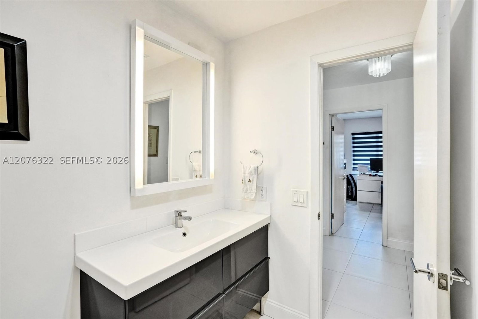 Real estate property located at 18 Boxwood Rd, Broward, Greens Of Emerald Hills, Hollywood, FL
