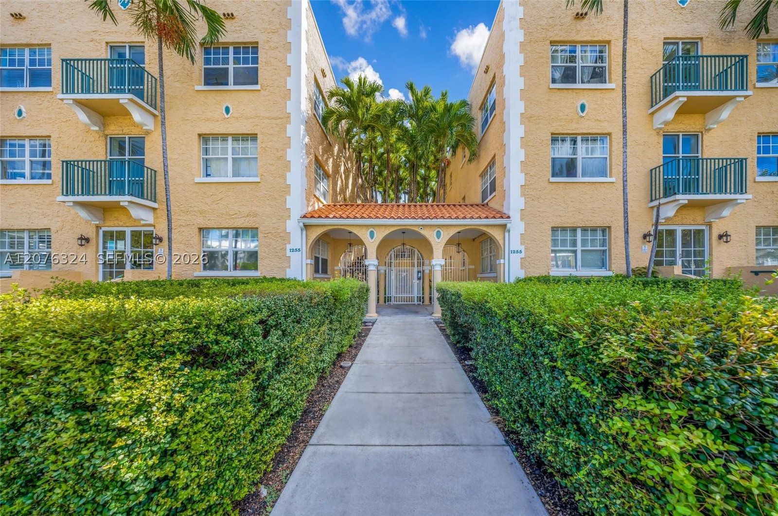 Real estate property located at 1255 Pennsylvania Ave #307, Miami-dade, The Roosevelt Condo, Miami Beach, FL