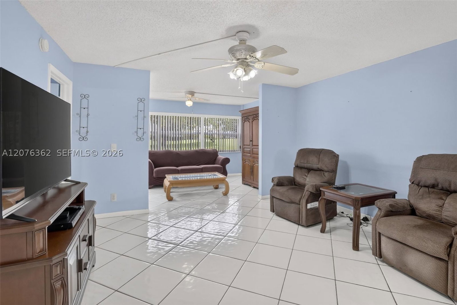 Real estate property located at 9721 Sunrise Lakes Blvd #102, Broward, Sunrise Lakes 135 Condo, Sunrise, FL