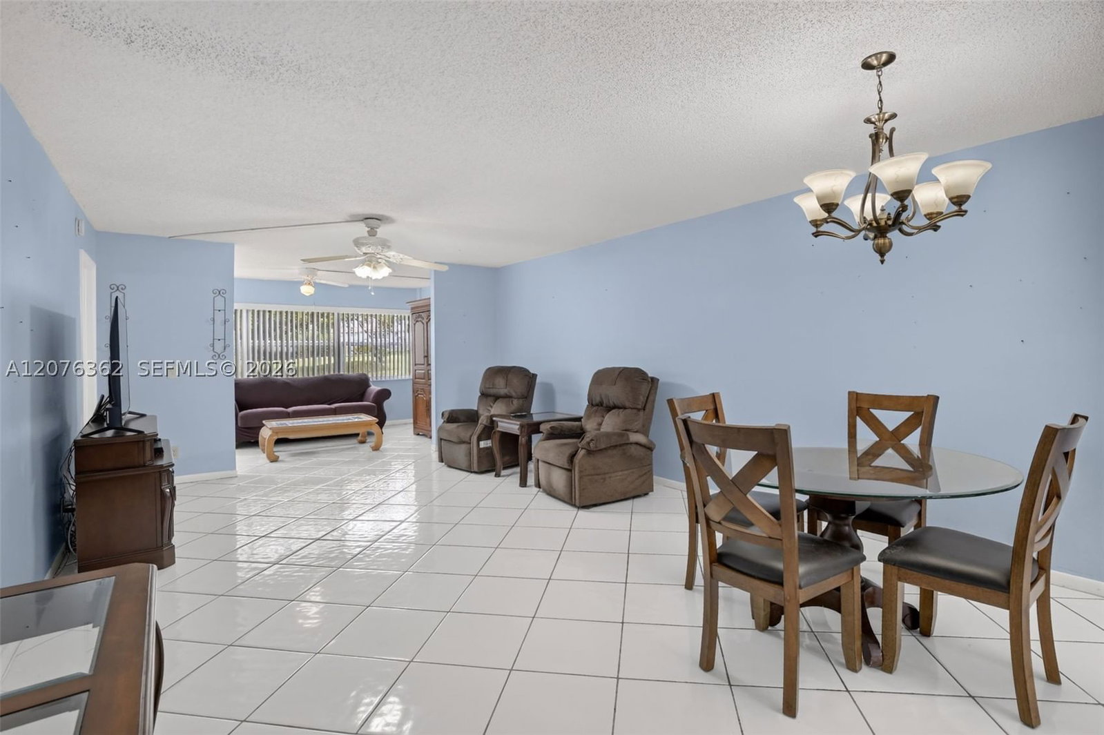 Real estate property located at 9721 Sunrise Lakes Blvd #102, Broward, Sunrise Lakes 135 Condo, Sunrise, FL