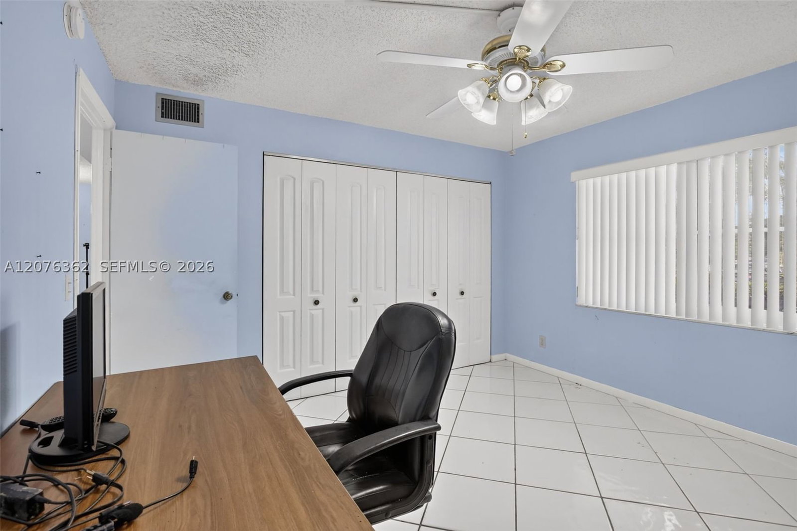 Real estate property located at 9721 Sunrise Lakes Blvd #102, Broward, Sunrise Lakes 135 Condo, Sunrise, FL