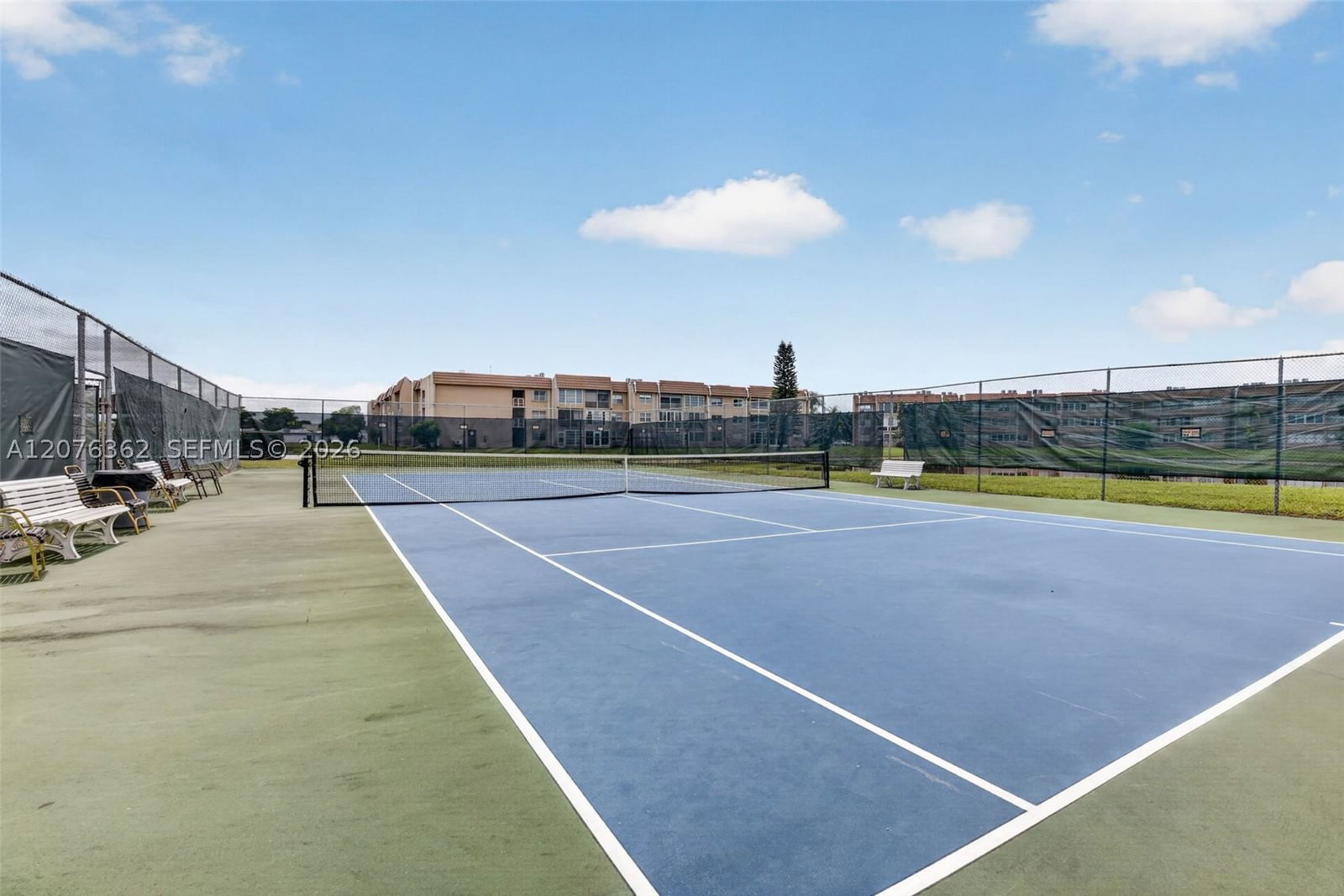 Real estate property located at 9721 Sunrise Lakes Blvd #102, Broward, Sunrise Lakes 135 Condo, Sunrise, FL