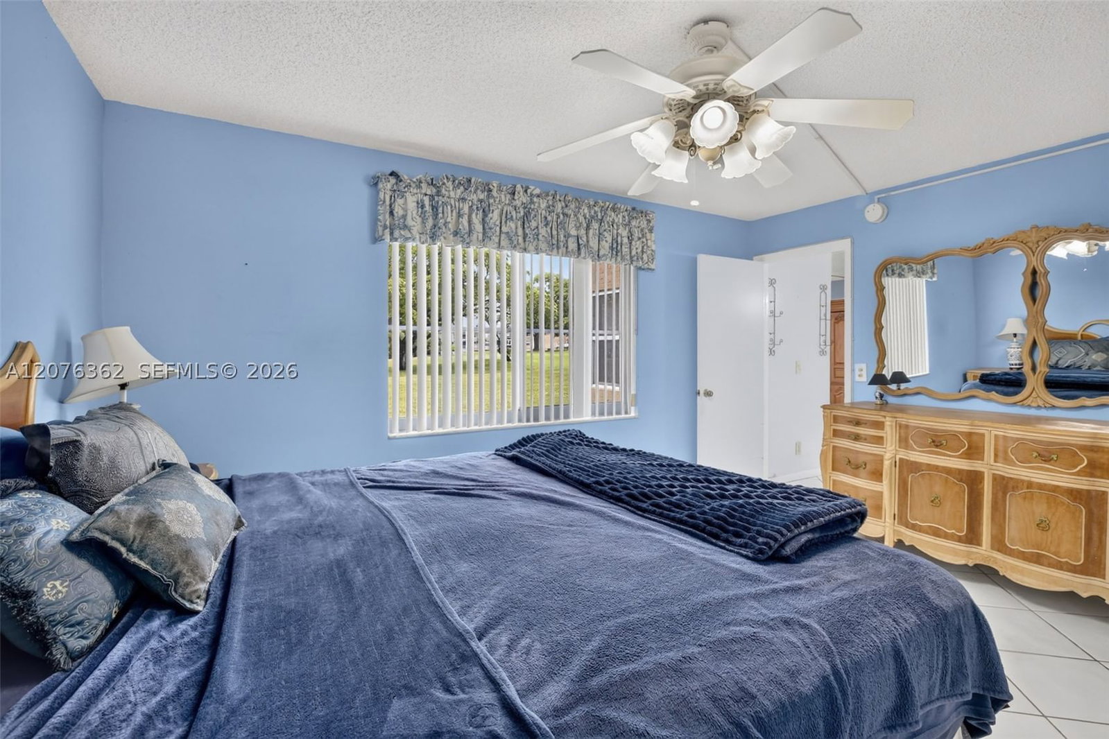 Real estate property located at 9721 Sunrise Lakes Blvd #102, Broward, Sunrise Lakes 135 Condo, Sunrise, FL