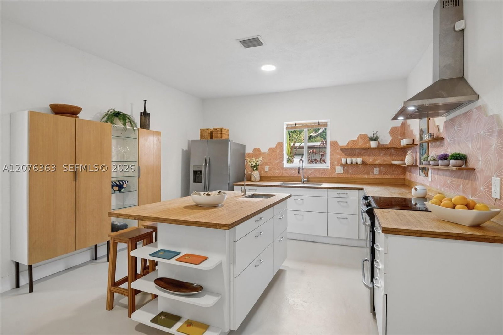 Real estate property located at 8230 1st Pl, Miami-dade, Royal Palm Gardens, Miami, FL