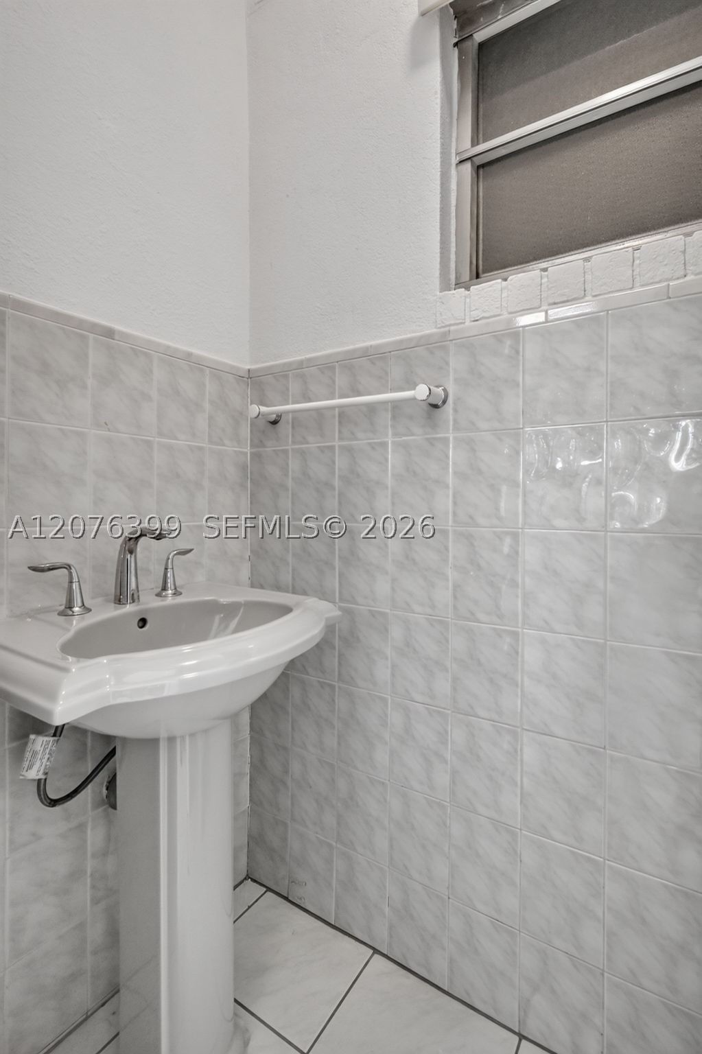 Real estate property located at 8936 11th St, Miami-dade, Floral Gardens, Miami, FL