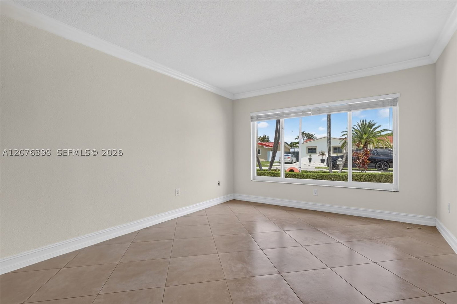 Real estate property located at 8936 11th St, Miami-dade, Floral Gardens, Miami, FL