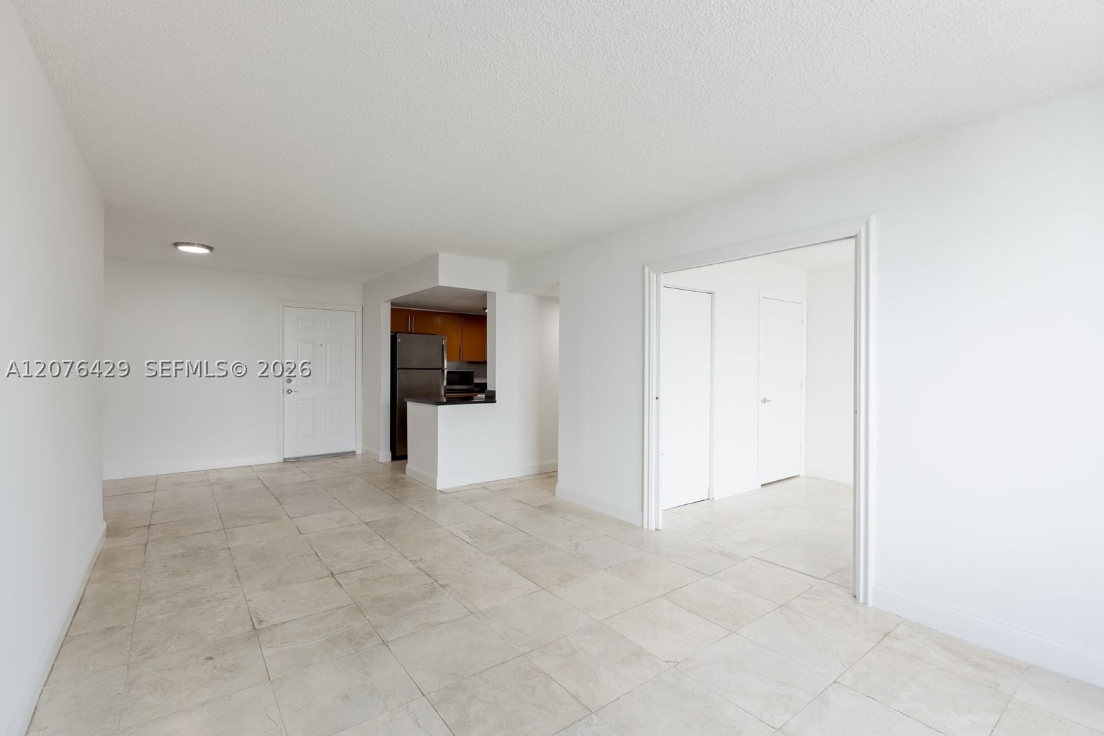Real estate property located at 1621 Bay Rd #604, Miami-dade, Bayview Plaza Condo, Miami Beach, FL