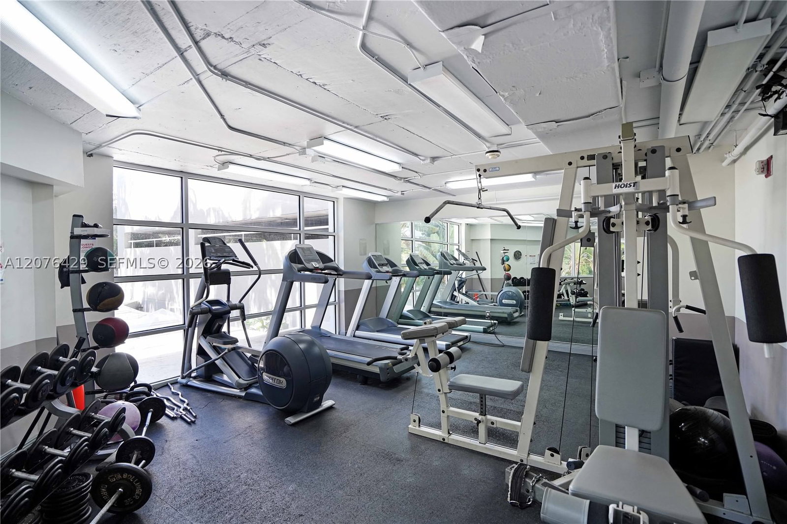 Real estate property located at 1621 Bay Rd #604, Miami-dade, Bayview Plaza Condo, Miami Beach, FL