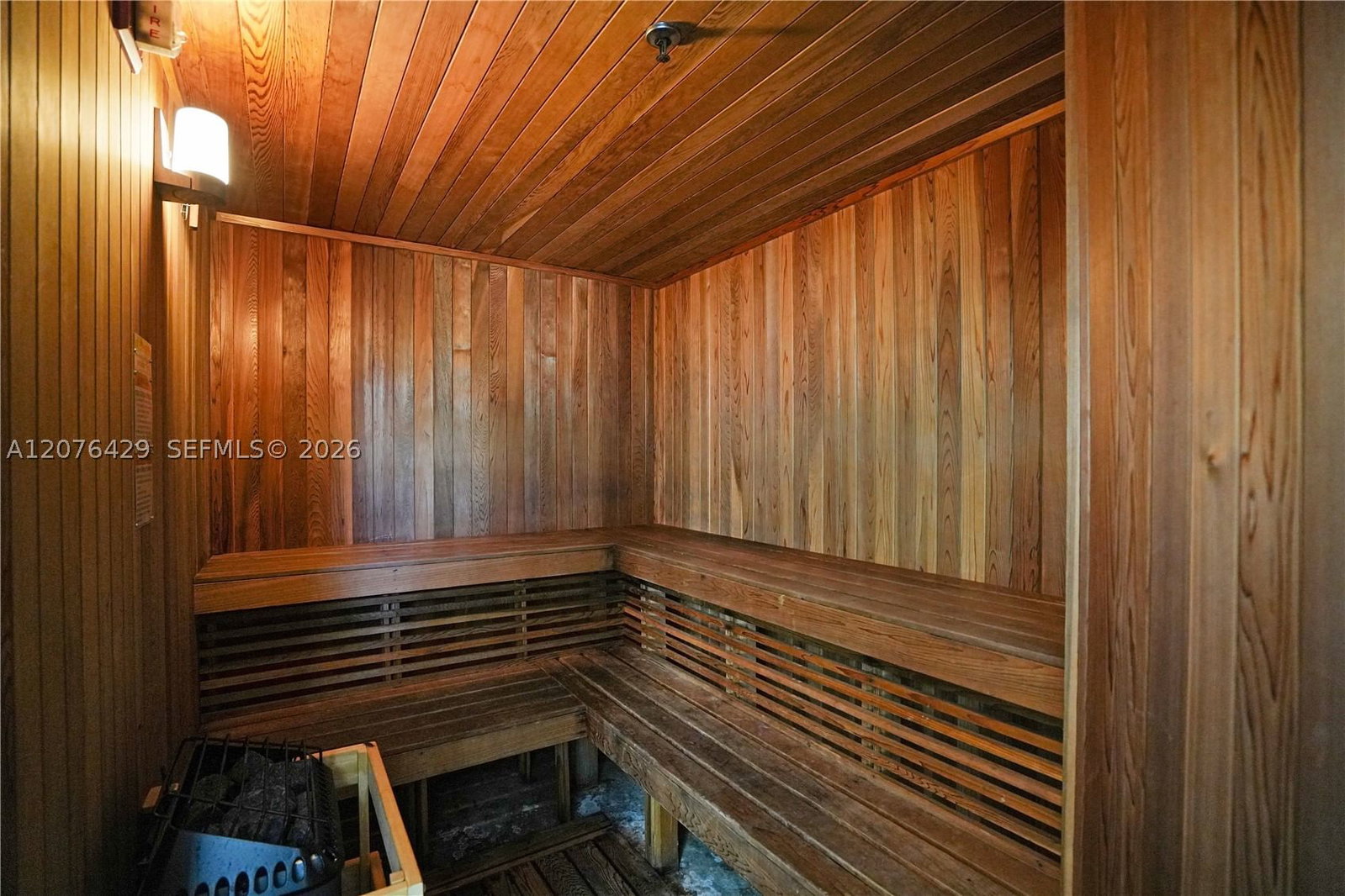 Real estate property located at 1621 Bay Rd #604, Miami-dade, Bayview Plaza Condo, Miami Beach, FL