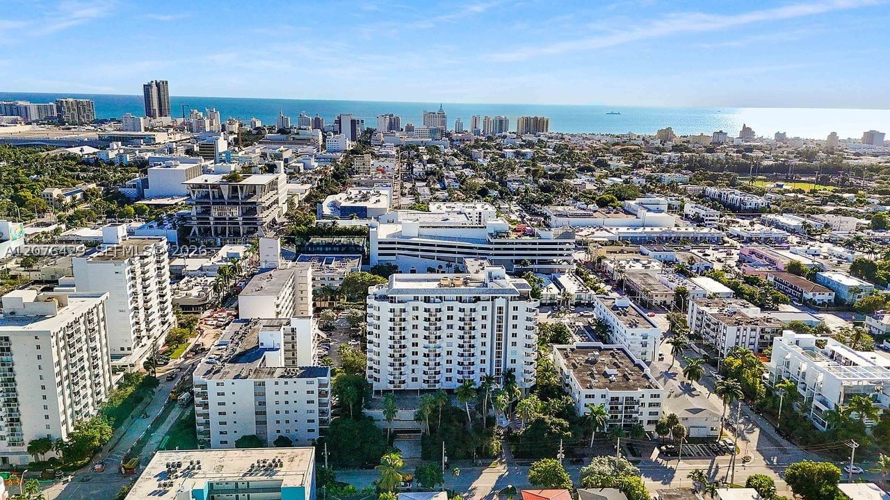 Real estate property located at 1621 Bay Rd #604, Miami-dade, Bayview Plaza Condo, Miami Beach, FL