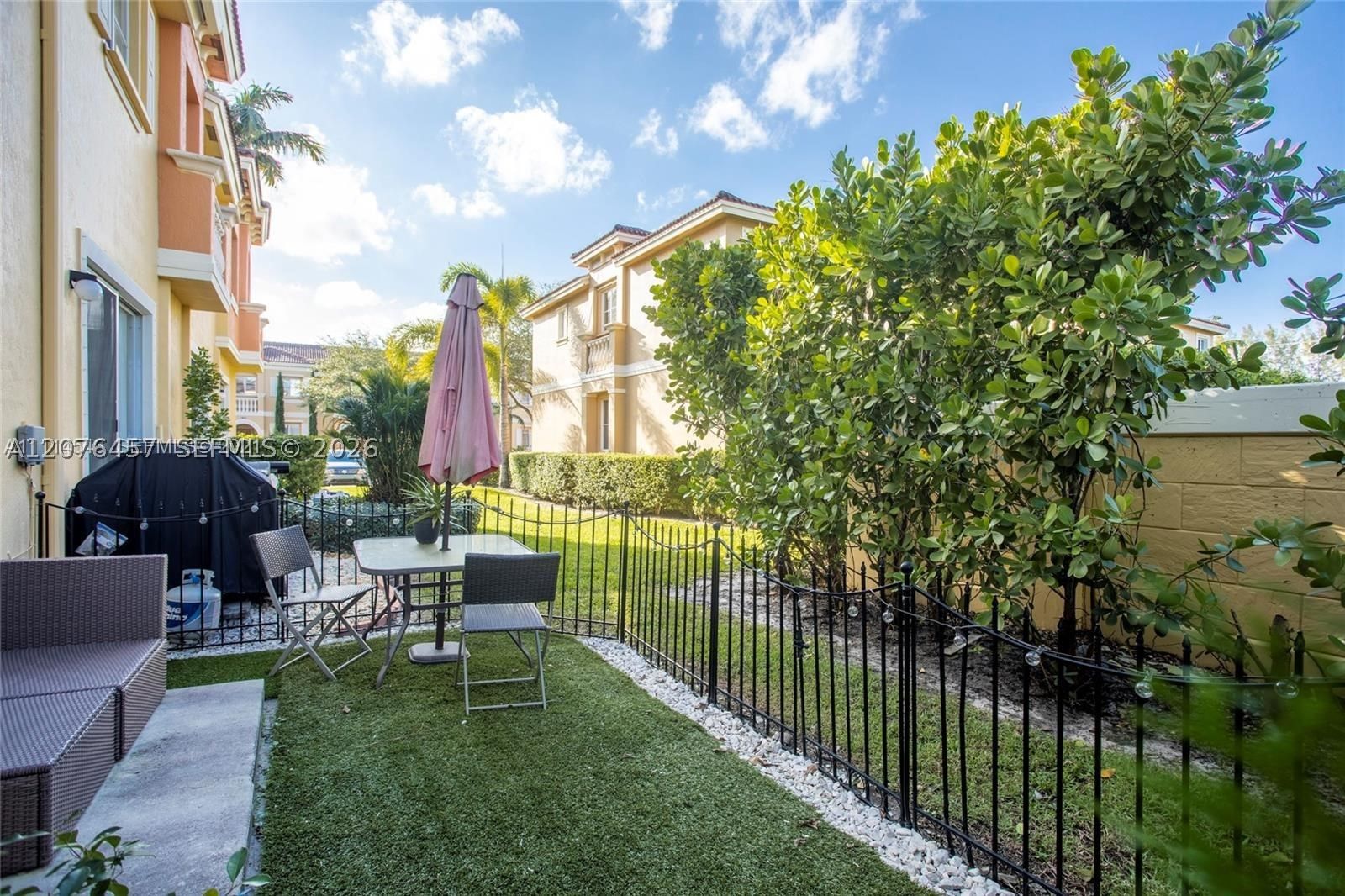 Real estate property located at 8925 18th St #404, Broward, Village Walk Condo, Miramar, FL