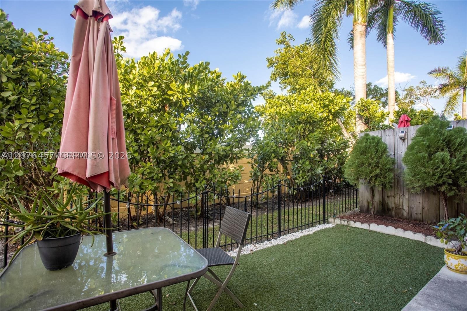 Real estate property located at 8925 18th St #404, Broward, Village Walk Condo, Miramar, FL