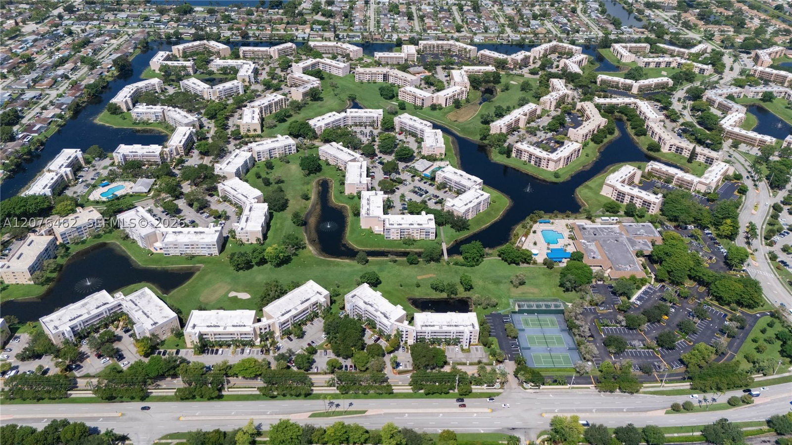 Real estate property located at 10346 24th Pl #107, Broward, Sunrise Lakes 205 Condo, Sunrise, FL