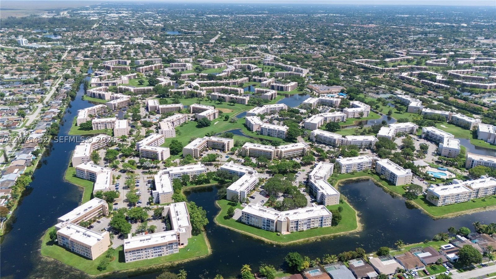 Real estate property located at 10346 24th Pl #107, Broward, Sunrise Lakes 205 Condo, Sunrise, FL