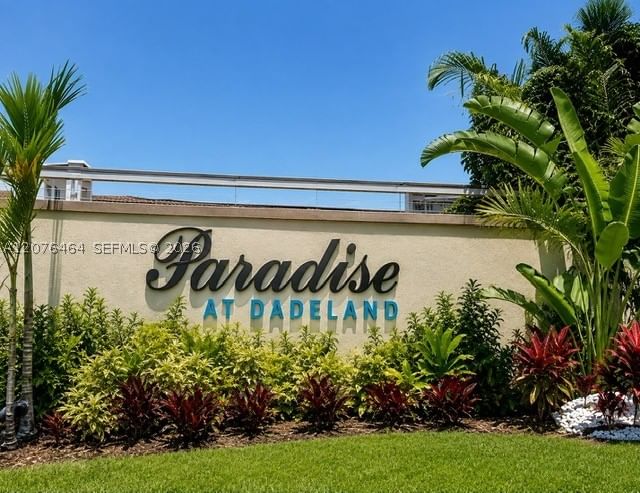 Real estate property located at 7701 88th St B330, Miami-dade, Paradise At Dadeland Cond, Miami, FL