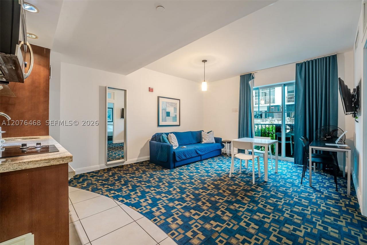 Real estate property located at 1060 Ocean Dr D206, Miami-dade, The Strand On Ocean Drive, Miami Beach, FL