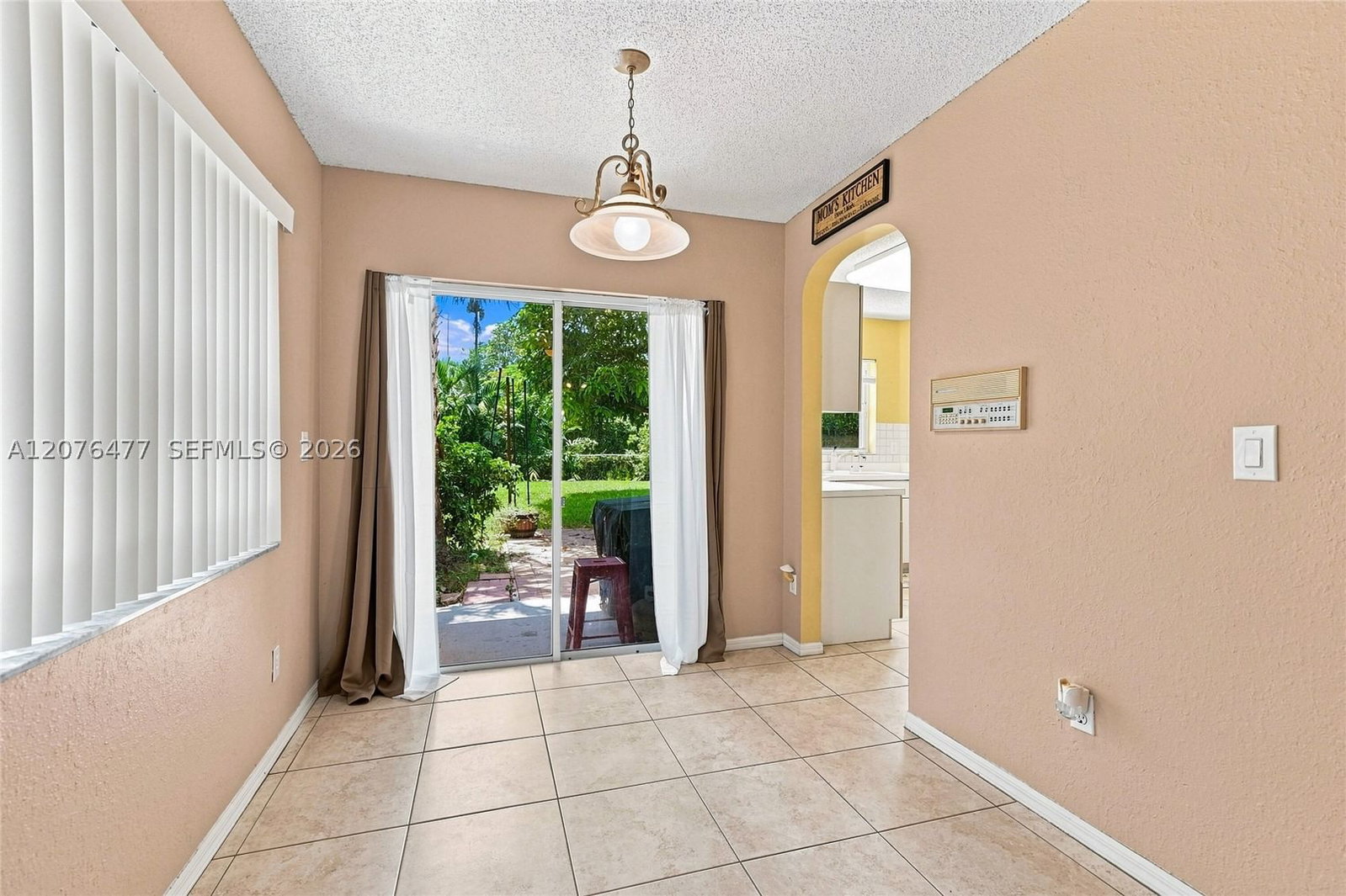 Real estate property located at 15822 16th Ct, Broward, Hollywood Lakes Country C, Pembroke Pines, FL