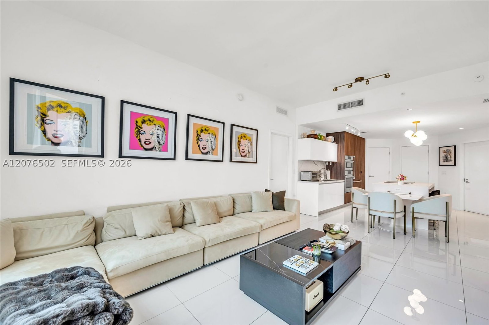 Real estate property located at 851 1st Ave #2408, Miami-dade, Paramount Miami Worldcent, Miami, FL
