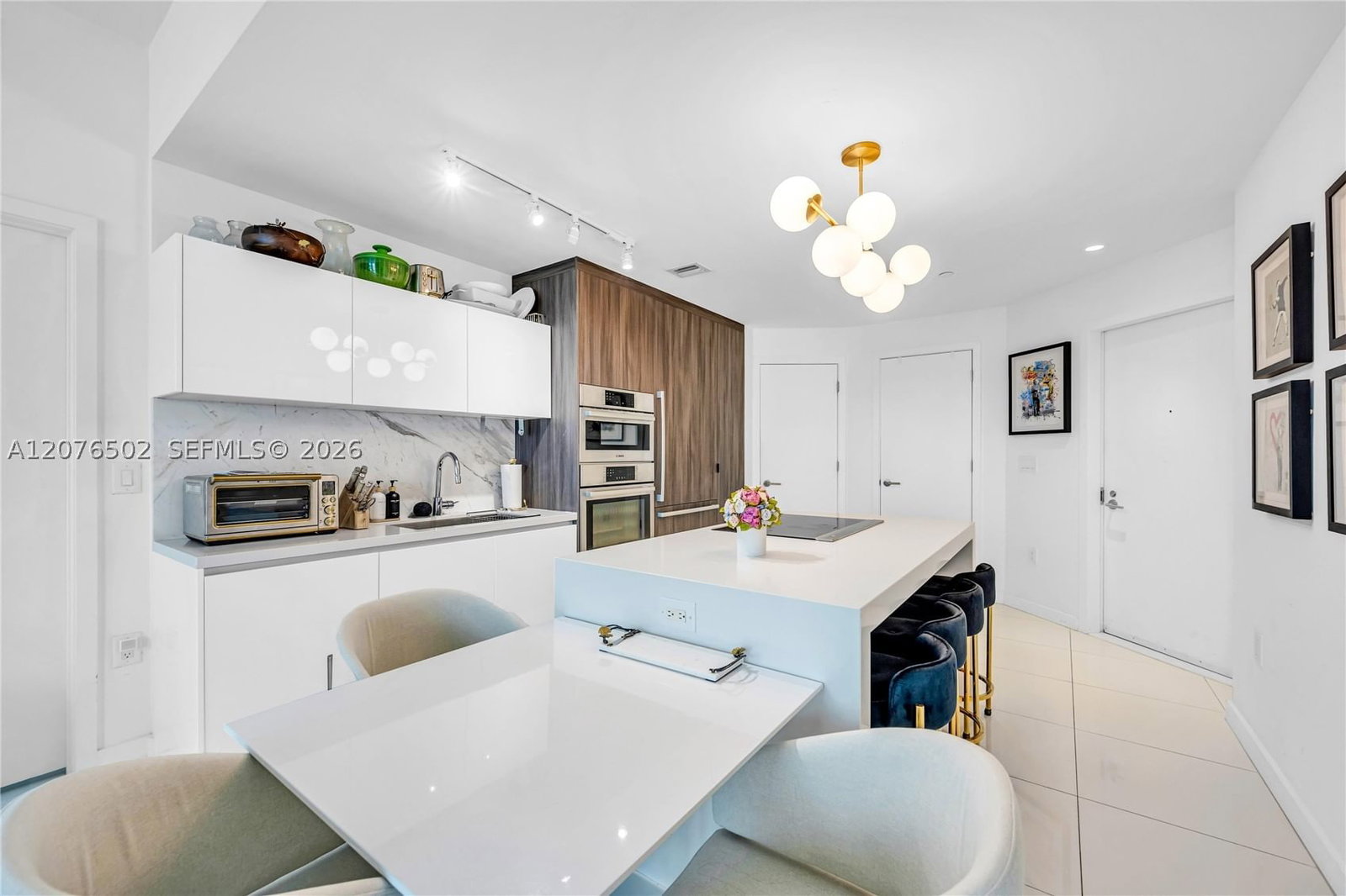 Real estate property located at 851 1st Ave #2408, Miami-dade, Paramount Miami Worldcent, Miami, FL