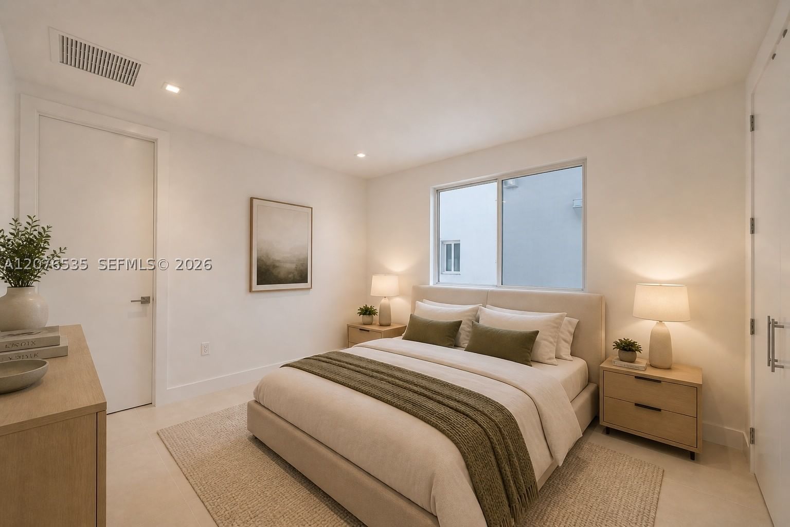 Real estate property located at 10381 67th Ter, Miami-dade, Doral Palms South, Doral, FL