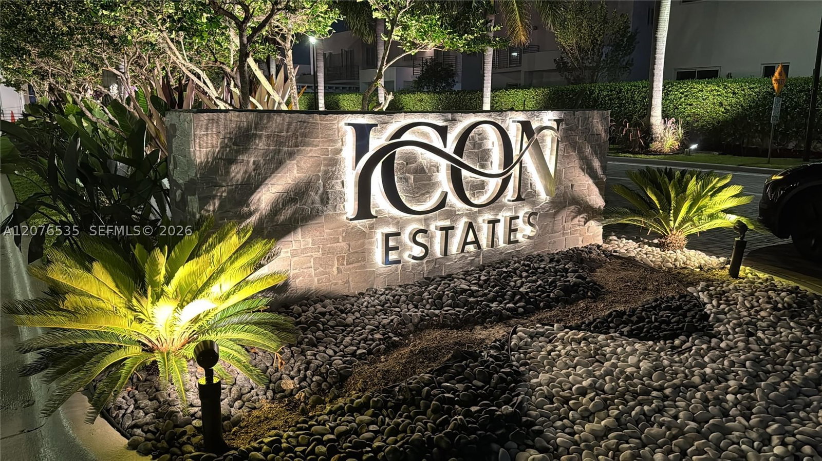Real estate property located at 10381 67th Ter, Miami-dade, Doral Palms South, Doral, FL