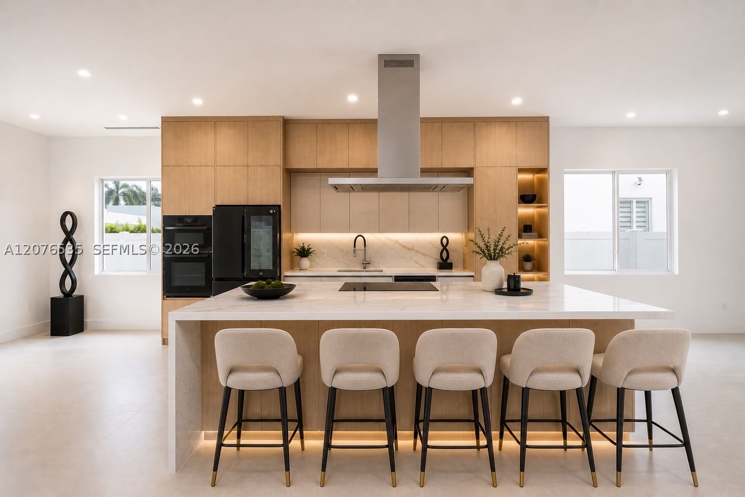Real estate property located at 10381 67th Ter, Miami-dade, Doral Palms South, Doral, FL