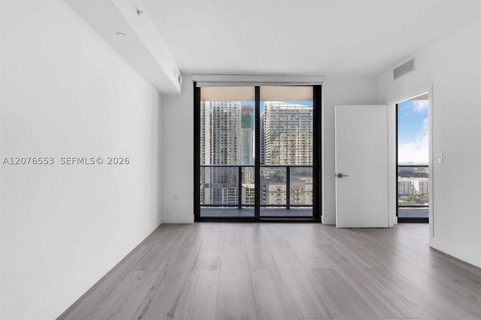 Real estate property located at 45 9th St #1706, Miami-dade, Brickell Heights East Con, Miami, FL