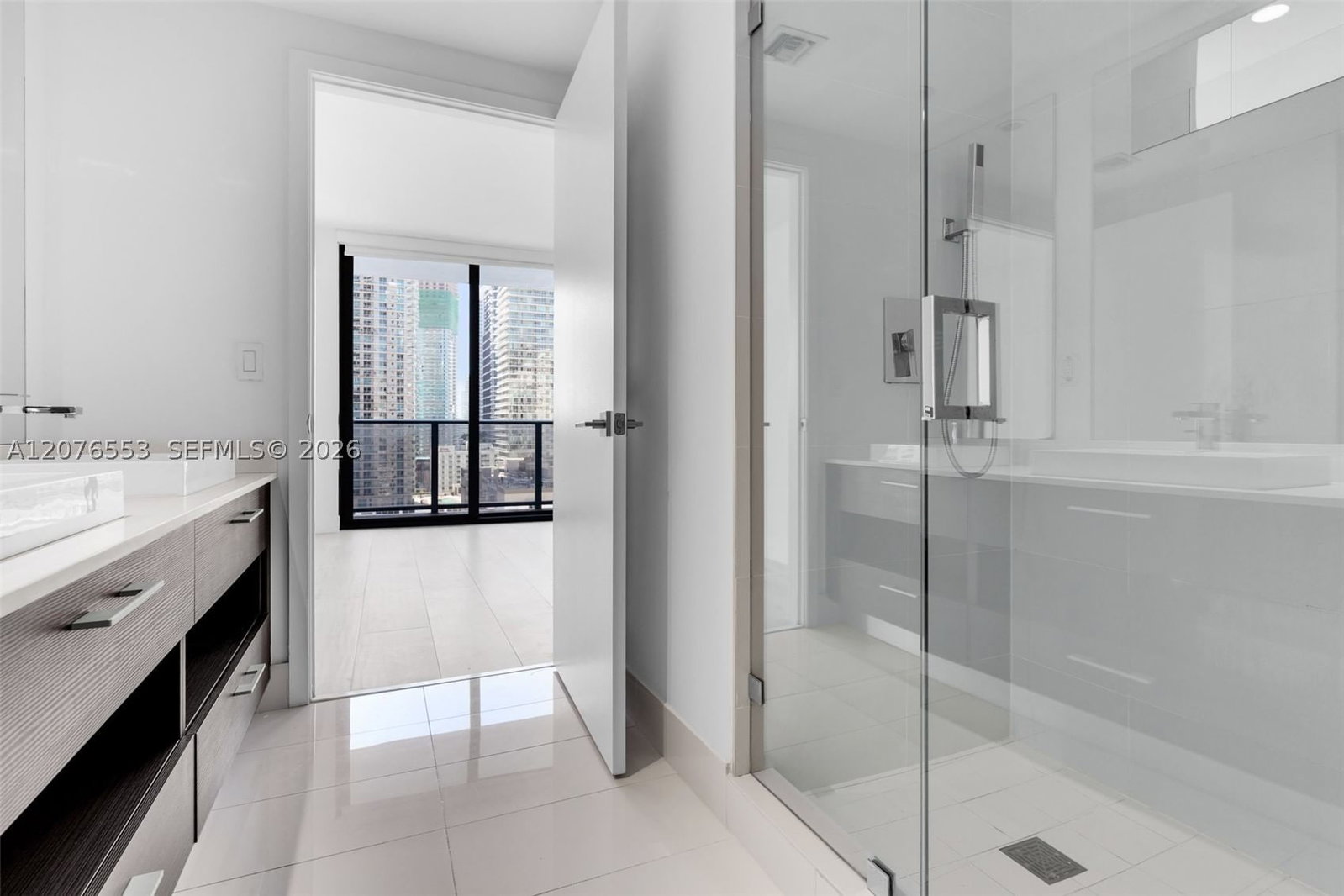 Real estate property located at 45 9th St #1706, Miami-dade, Brickell Heights East Con, Miami, FL