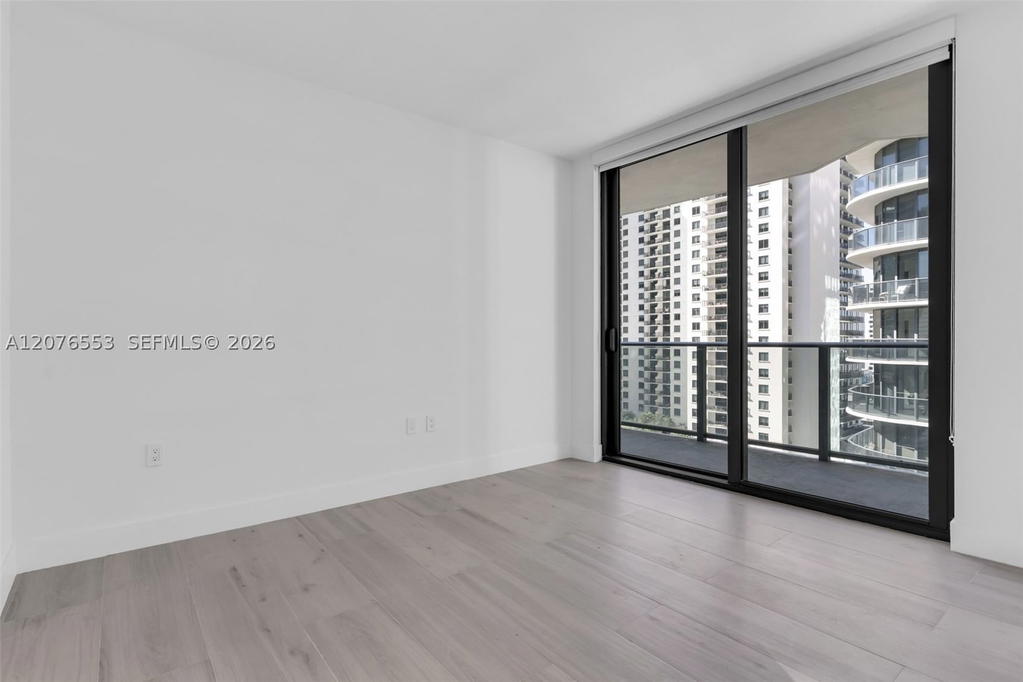 Real estate property located at 45 9th St #1706, Miami-dade, Brickell Heights East Con, Miami, FL