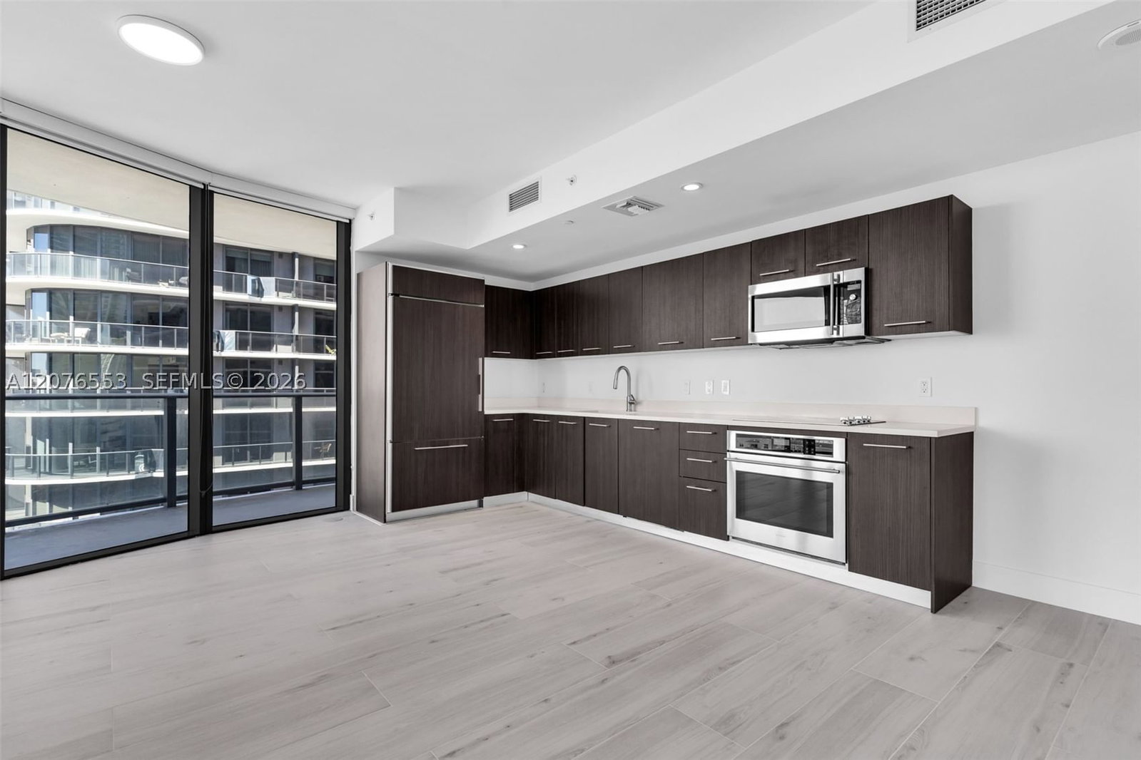 Real estate property located at 45 9th St #1706, Miami-dade, Brickell Heights East Con, Miami, FL