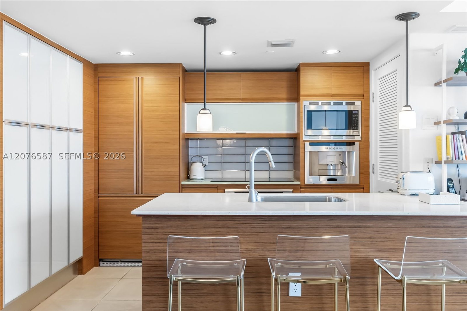 Real estate property located at 5875 Collins Ave #903, Miami-dade, Mei Condo, Miami Beach, FL