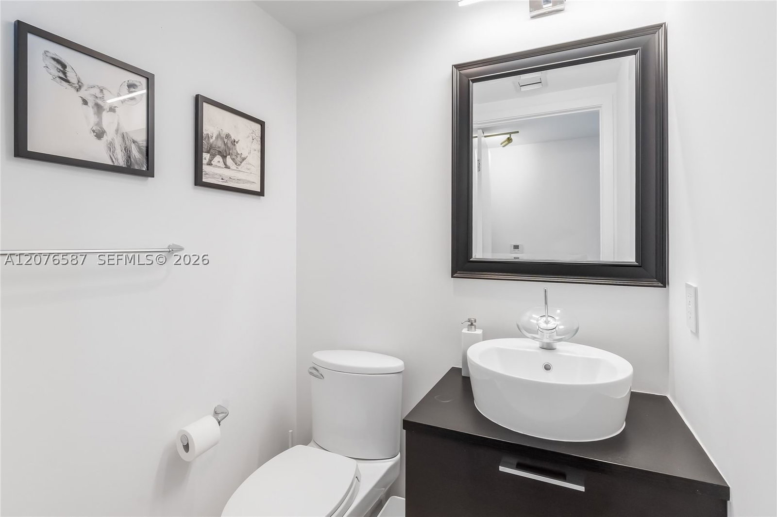 Real estate property located at 5875 Collins Ave #903, Miami-dade, Mei Condo, Miami Beach, FL