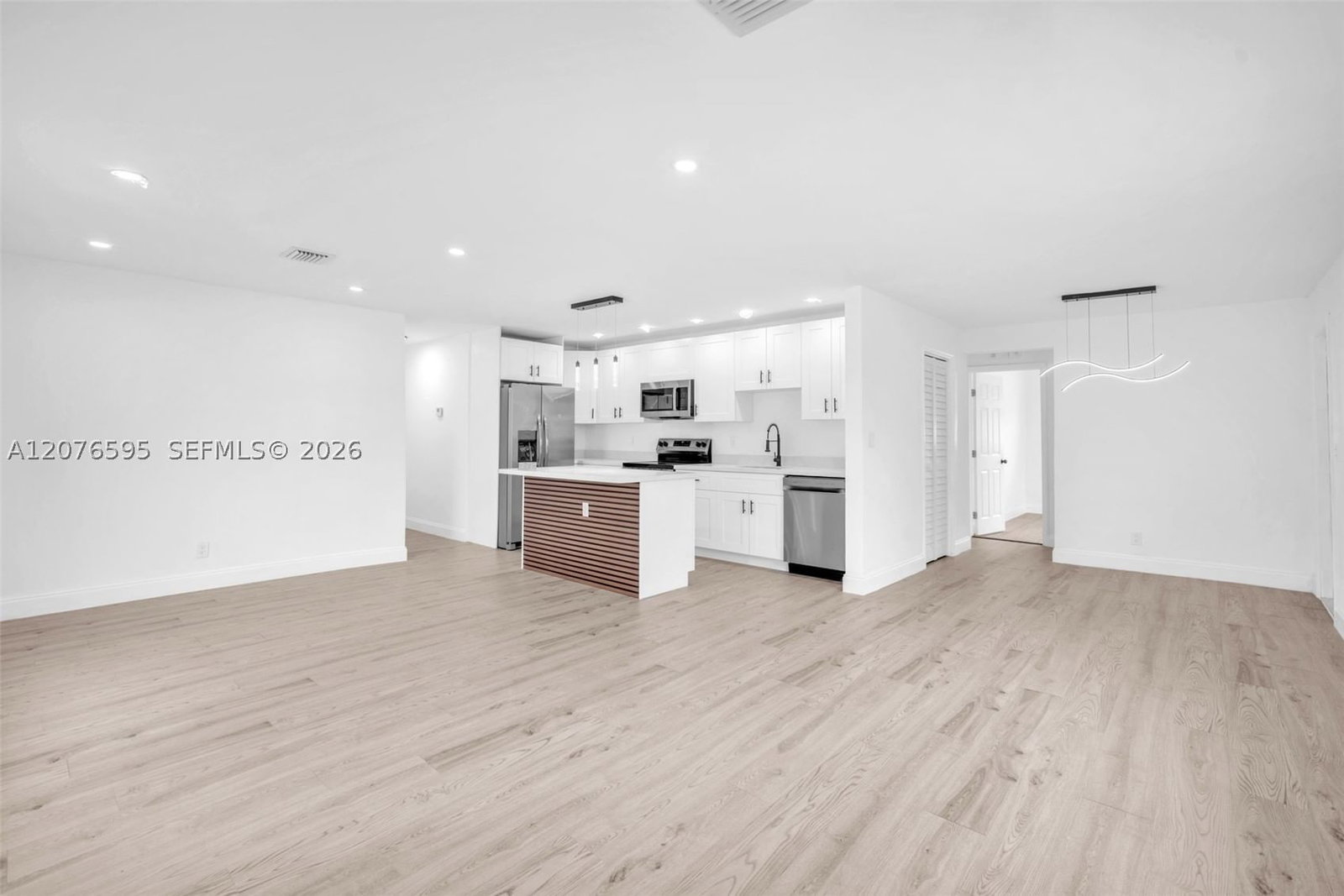 Real estate property located at 2572 20th St, Broward, North West Lauderdale, Fort Lauderdale, FL