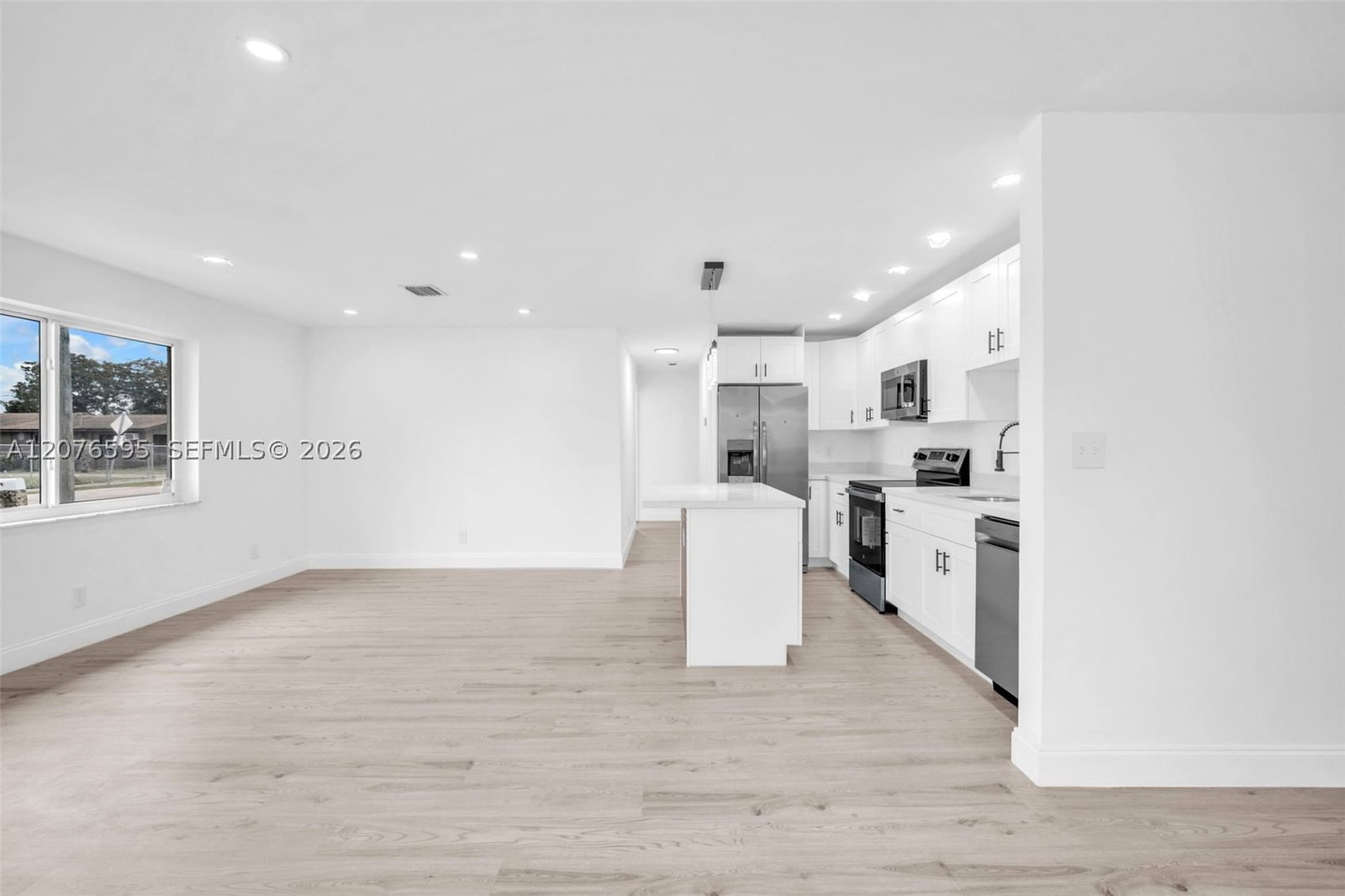 Real estate property located at 2572 20th St, Broward, North West Lauderdale, Fort Lauderdale, FL