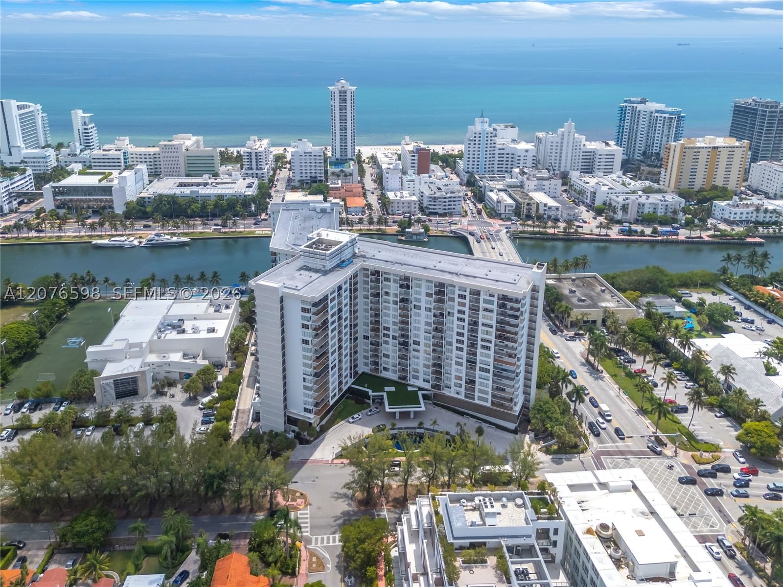 Real estate property located at 4101 Pine Tree Dr #1105, Miami-dade, Tower Forty One Condo, Miami Beach, FL