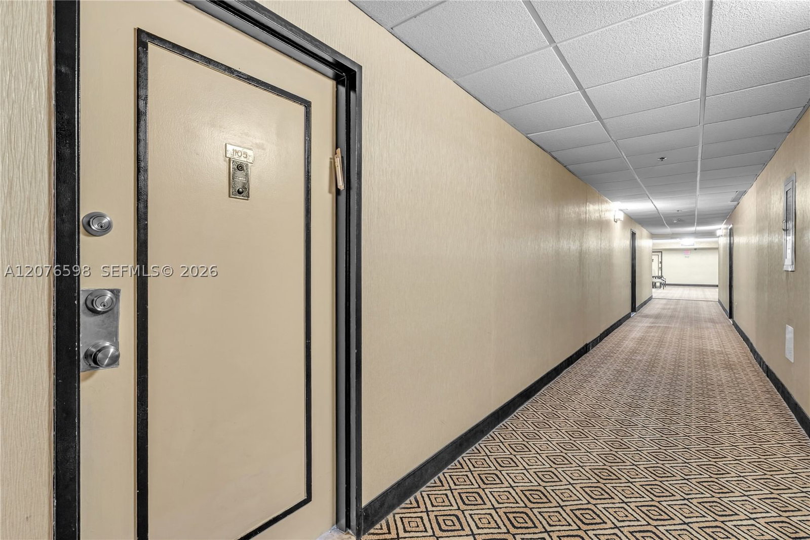 Real estate property located at 4101 Pine Tree Dr #1105, Miami-dade, Tower Forty One Condo, Miami Beach, FL