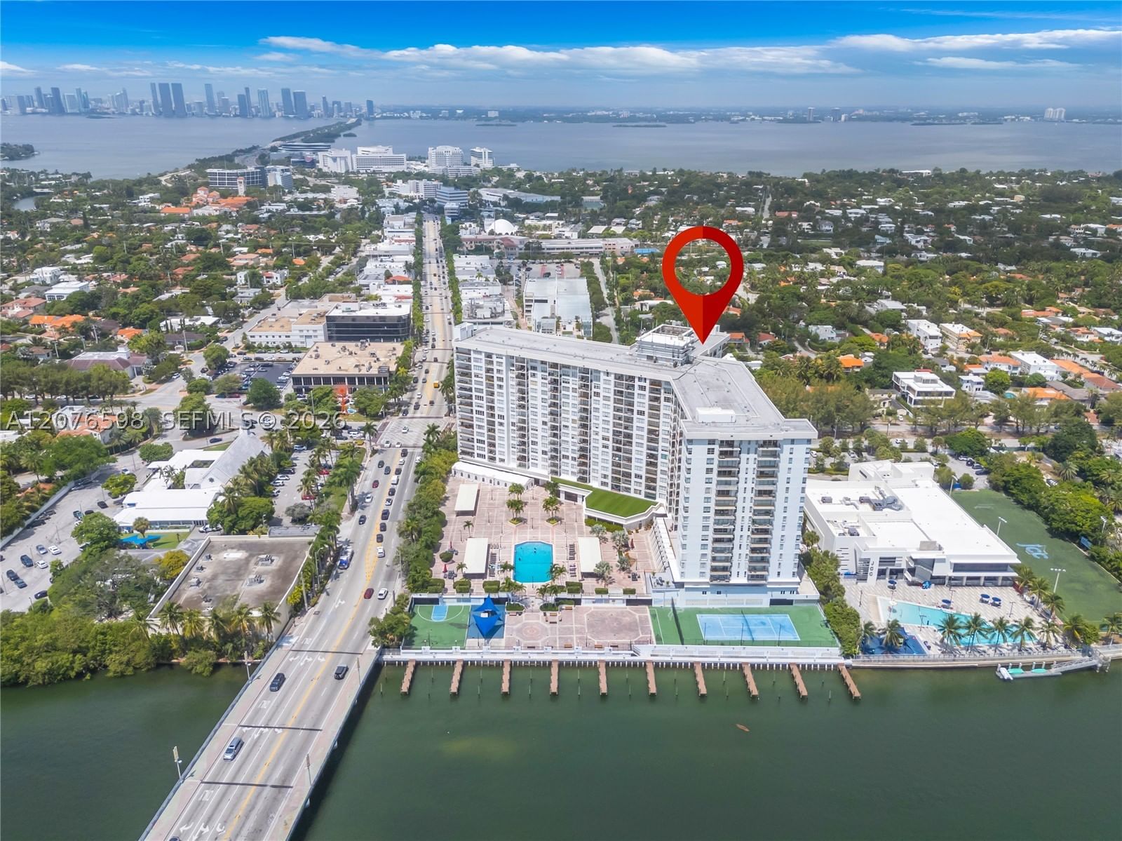 Real estate property located at 4101 Pine Tree Dr #1105, Miami-dade, Tower Forty One Condo, Miami Beach, FL