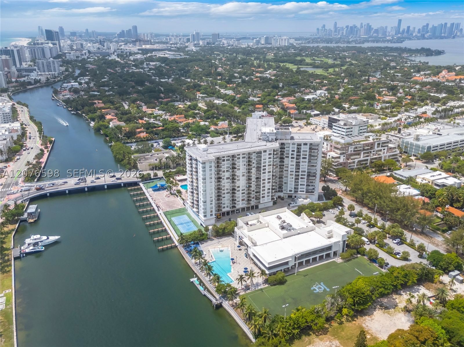 Real estate property located at 4101 Pine Tree Dr #1105, Miami-dade, Tower Forty One Condo, Miami Beach, FL