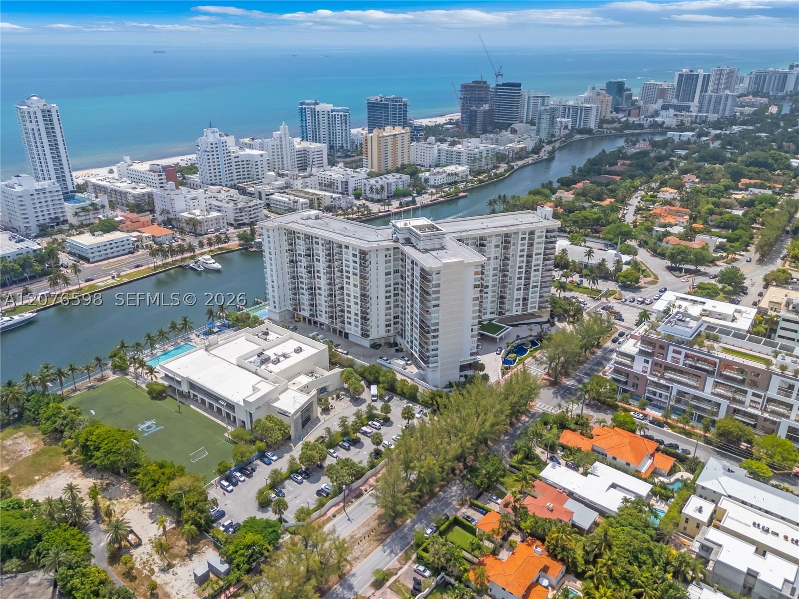 Real estate property located at 4101 Pine Tree Dr #1105, Miami-dade, Tower Forty One Condo, Miami Beach, FL