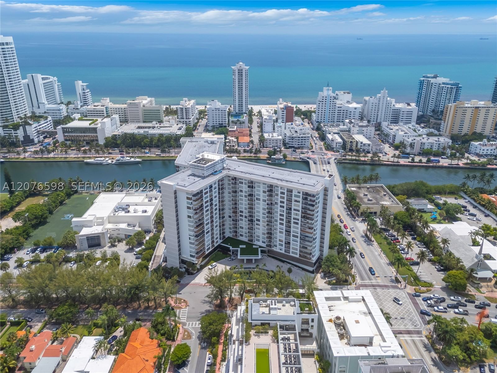 Real estate property located at 4101 Pine Tree Dr #1105, Miami-dade, Tower Forty One Condo, Miami Beach, FL