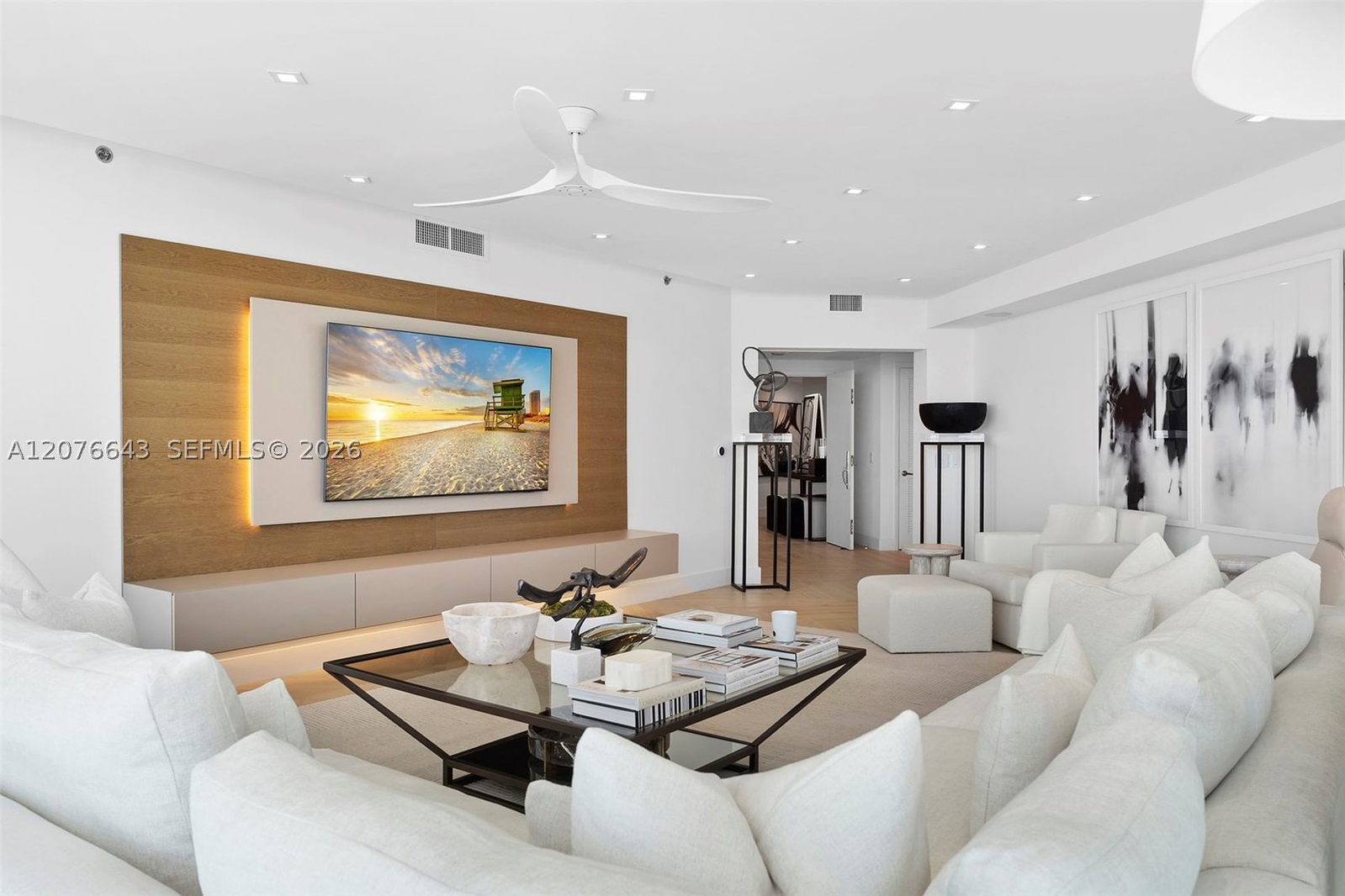 Real estate property located at 2711 Ocean Dr #1502, Broward, Trump Hollywood, Hollywood, FL