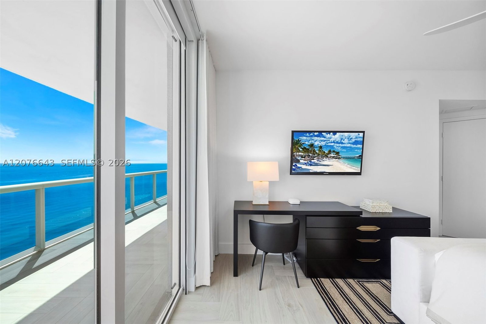 Real estate property located at 2711 Ocean Dr #1502, Broward, Trump Hollywood, Hollywood, FL