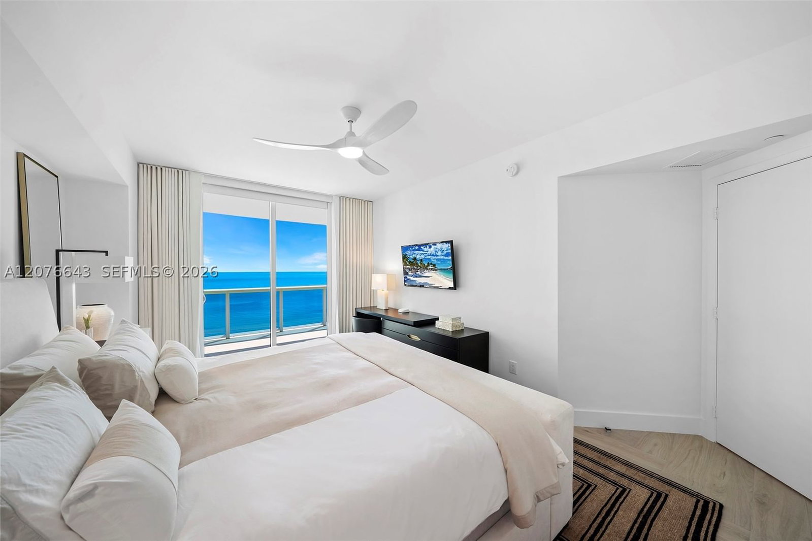 Real estate property located at 2711 Ocean Dr #1502, Broward, Trump Hollywood, Hollywood, FL