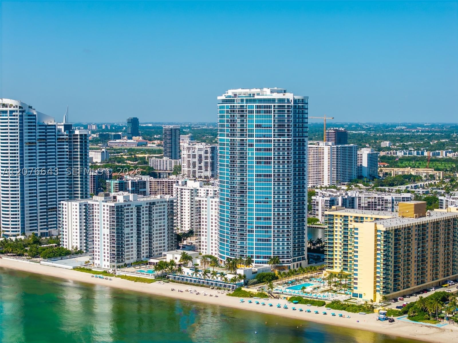 Real estate property located at 2711 Ocean Dr #1502, Broward, Trump Hollywood, Hollywood, FL