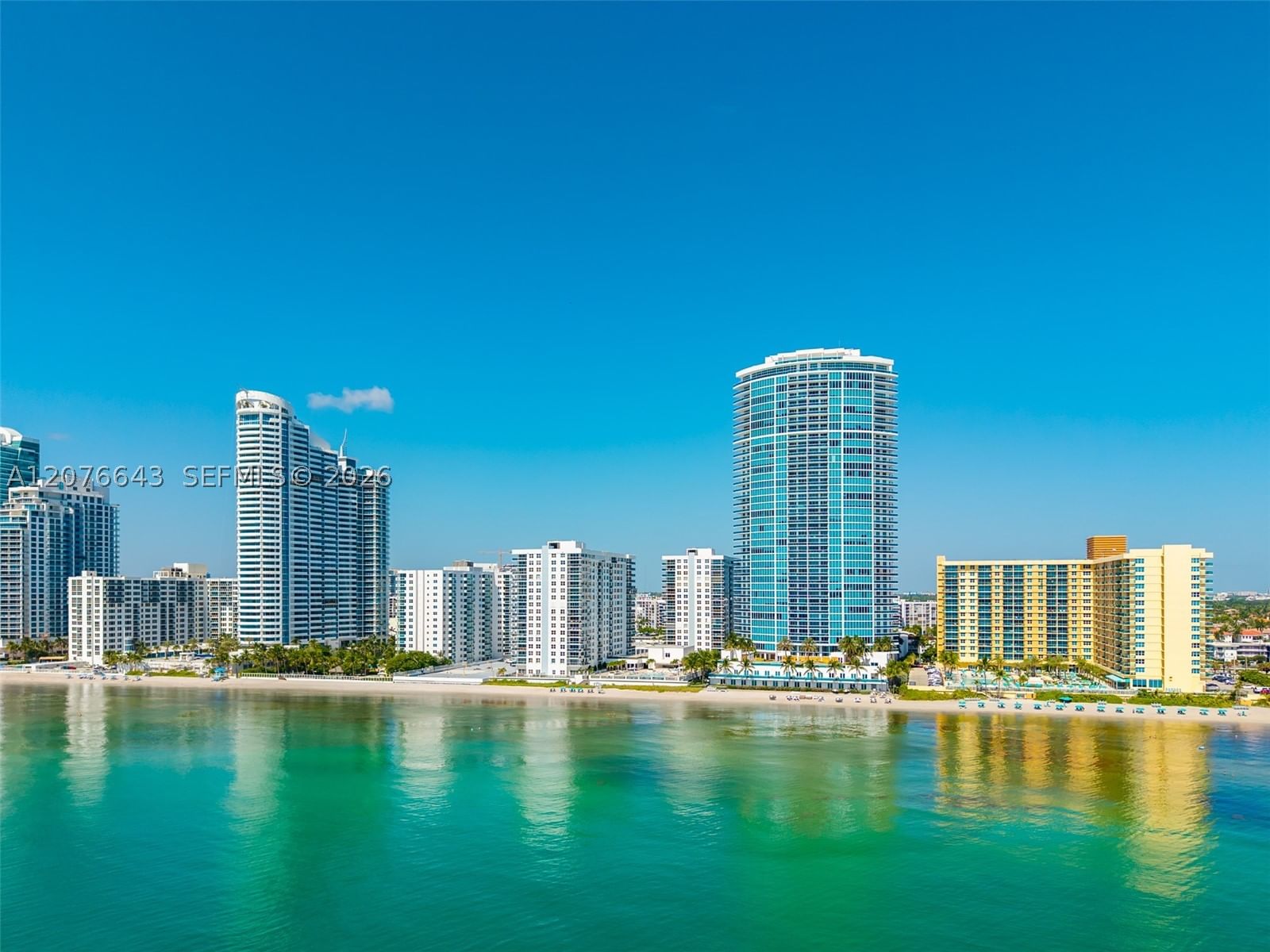 Real estate property located at 2711 Ocean Dr #1502, Broward, Trump Hollywood, Hollywood, FL
