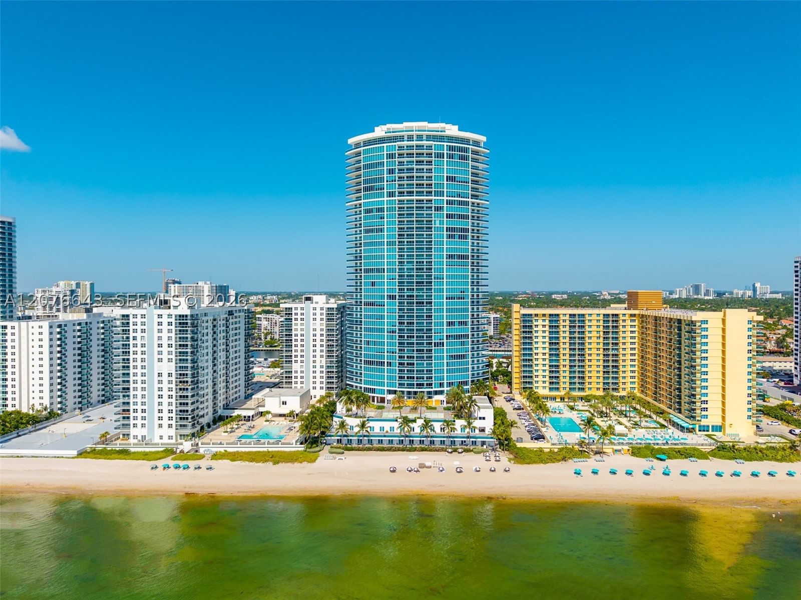Real estate property located at 2711 Ocean Dr #1502, Broward, Trump Hollywood, Hollywood, FL