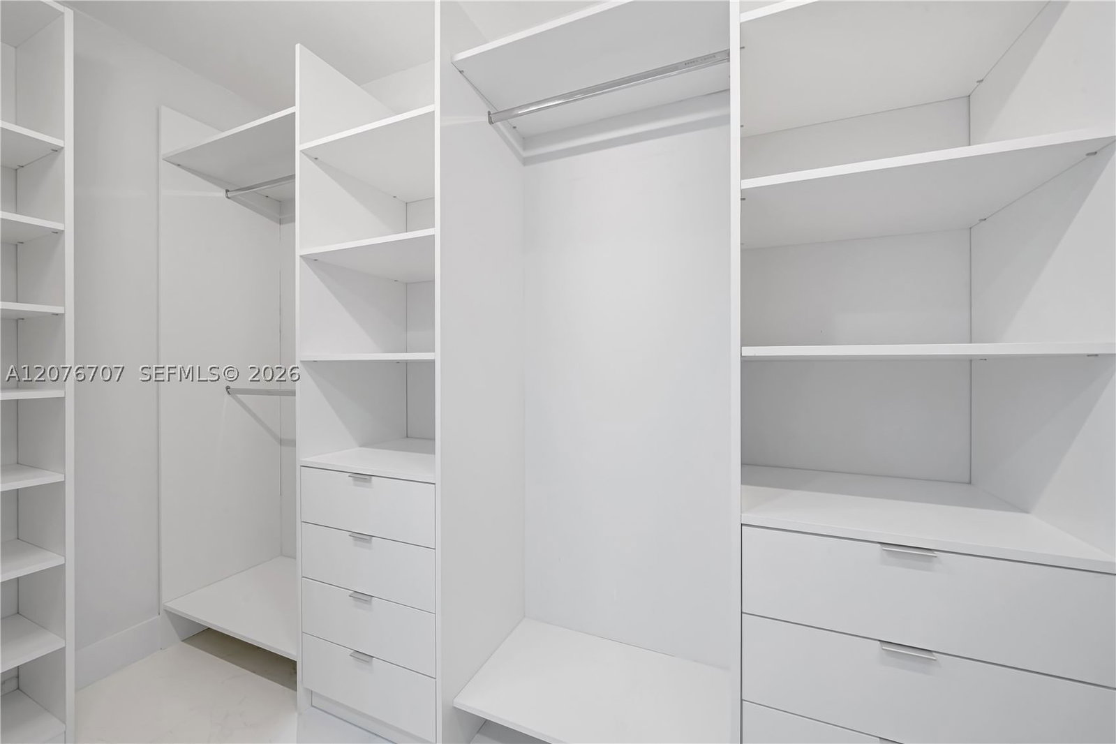 Real estate property located at 16425 Collins Ave #712, Miami-dade, Oceania I Condo, Sunny Isles Beach, FL